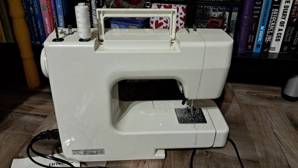Mașină de cusut Privileg