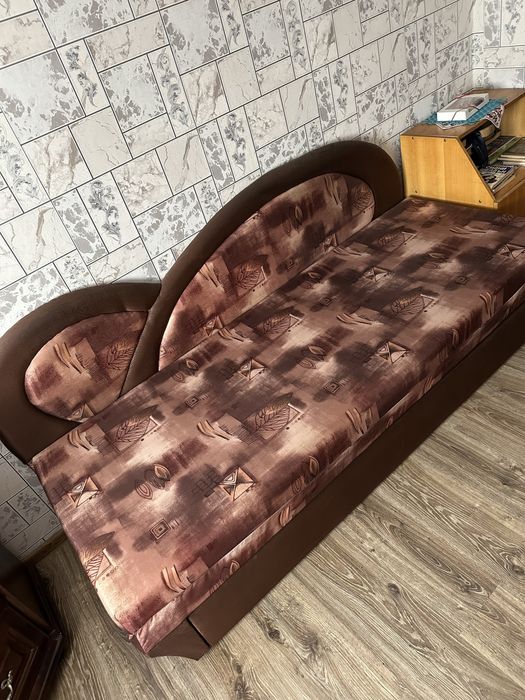 Диван 200/80 Спалня 200/150