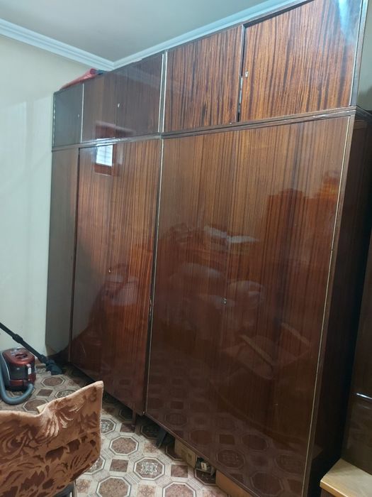 Шкаф с антрисолью