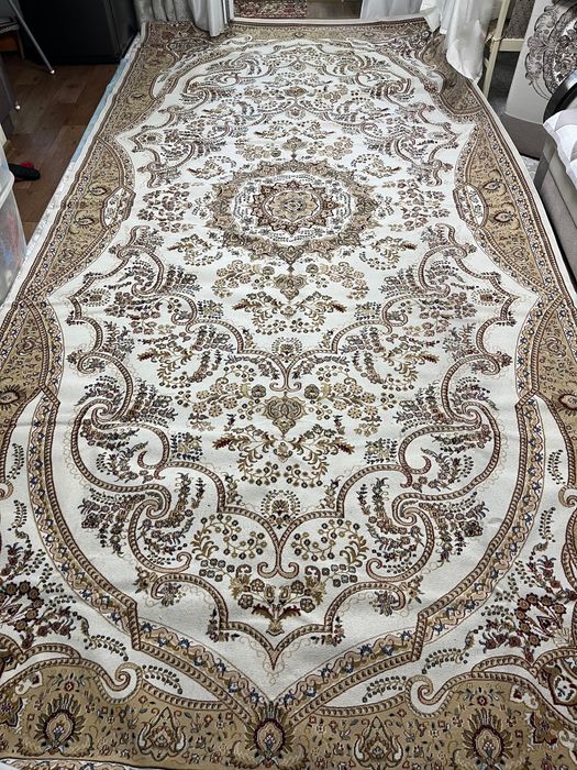 продам ковер 2,5 на 5