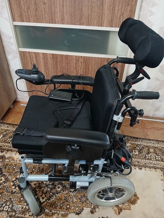Продам инвалидную электро коляску .Новая.