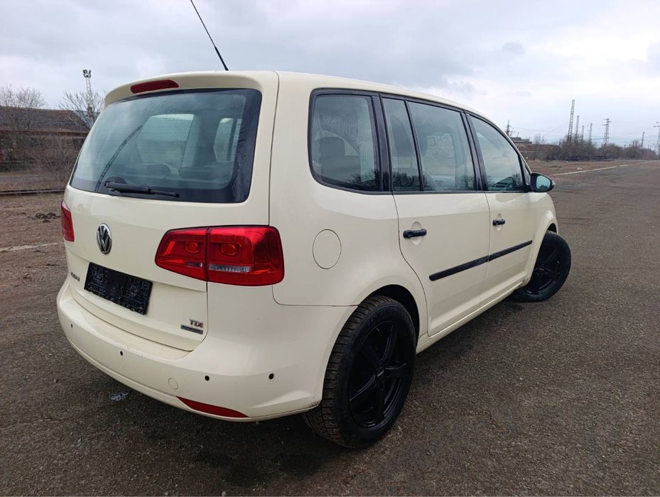 VW Touran1.6 TDi 6+1 105к.с.