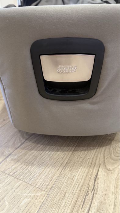 Кош за новородено на mamas and papas