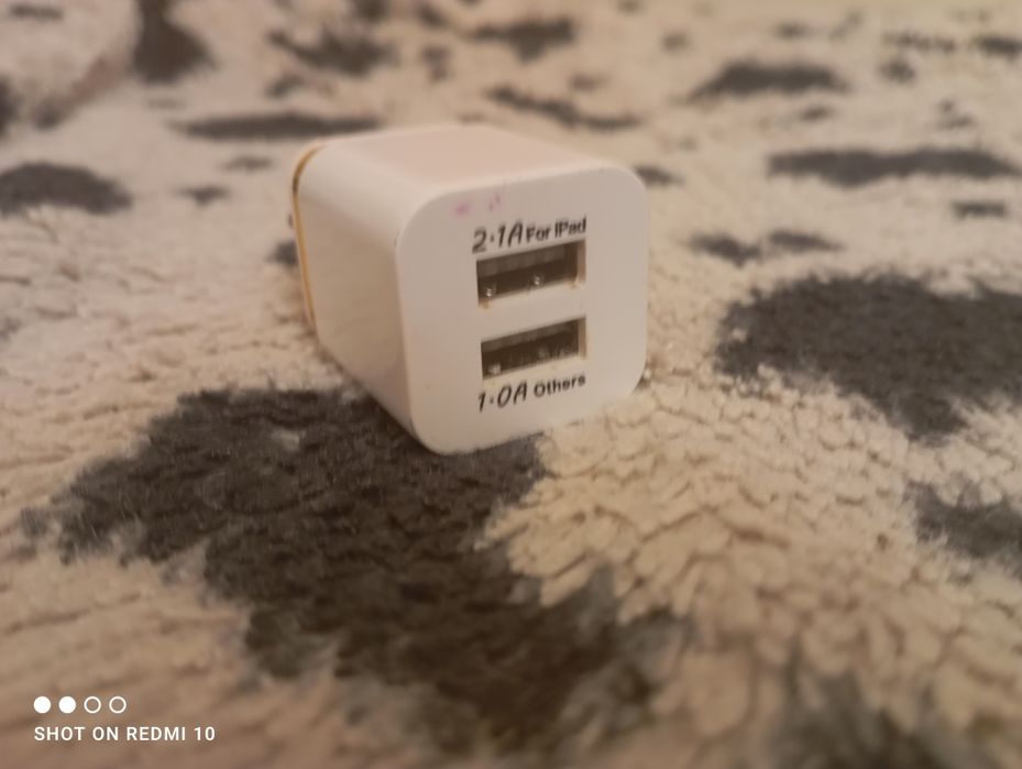 Продам блок питания для зарядки и не только