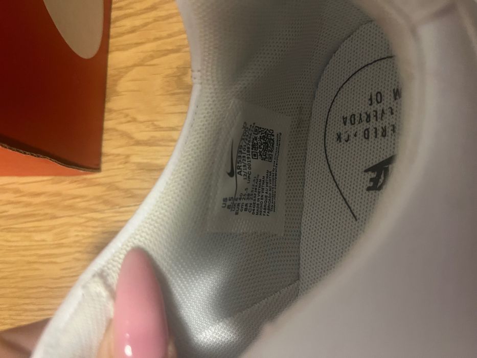 Дамски кецове Nike