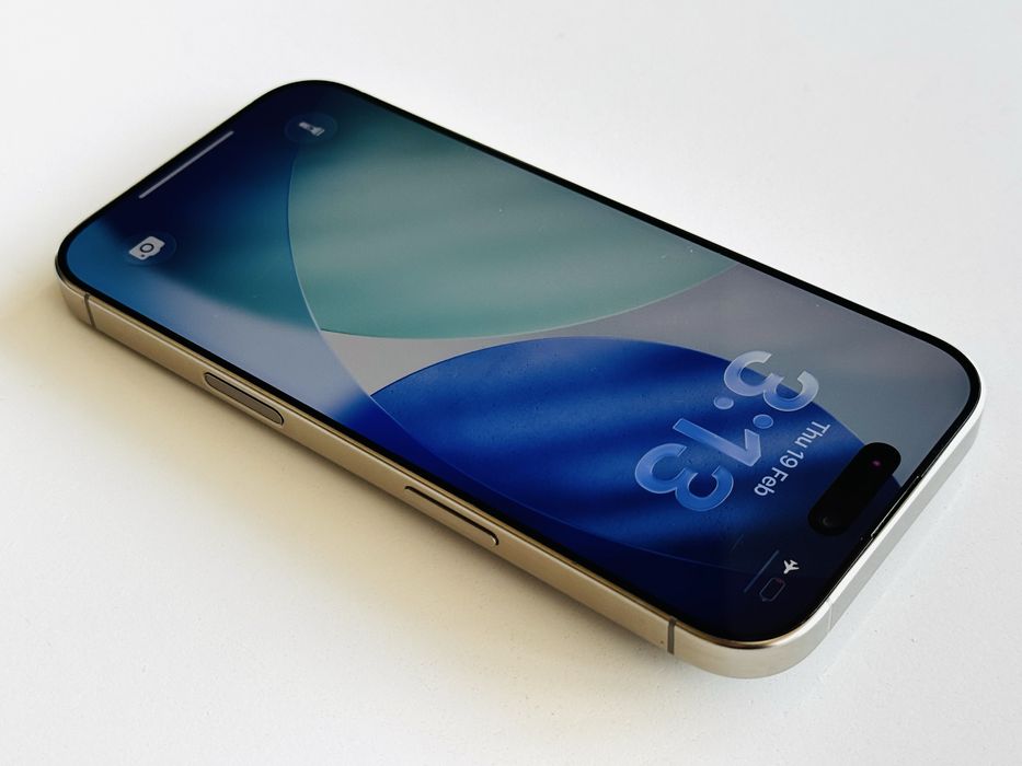 Iphone 16 Pro 128GB Natural Titanium Гаранция 6 месеца