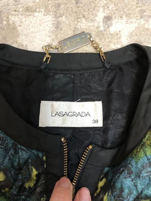 Одежда женская 42-44