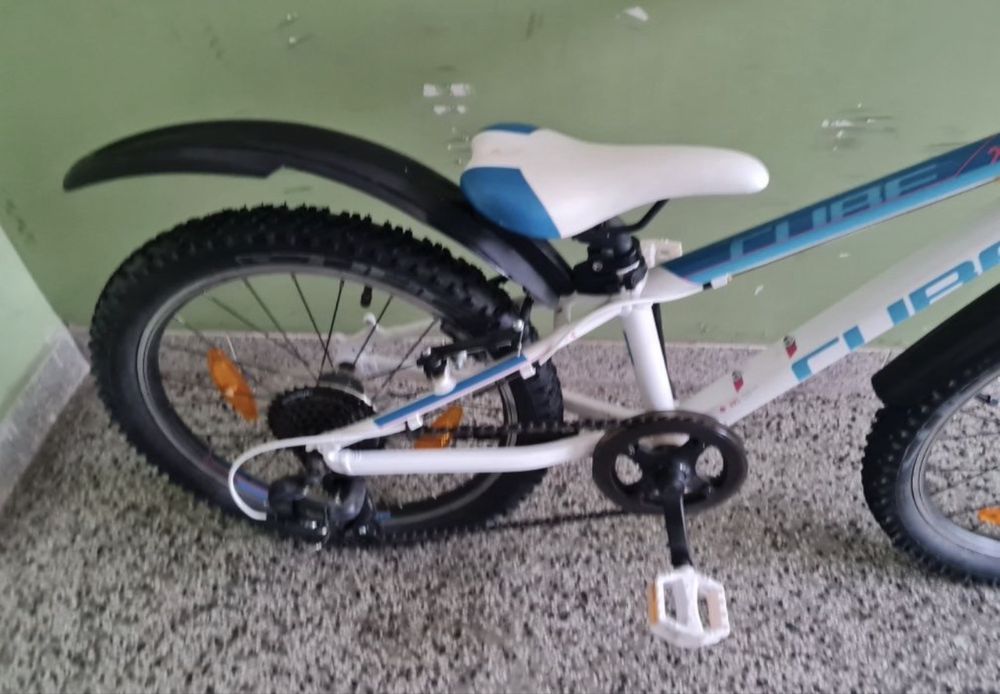 Продавам Сube Access 20 алуминиев детски велосипед/колело