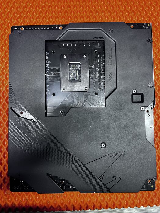 aorus master z690 материнская плата