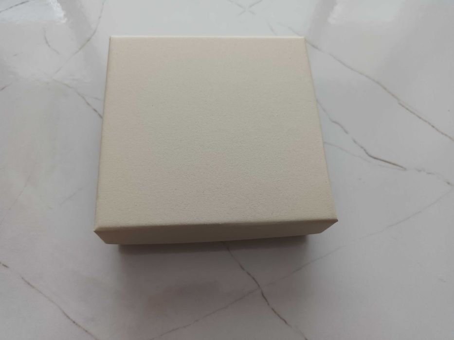 Кутийка за бужута, 2 модела, кутийка за обеци,кутийка за пръстен,кутия