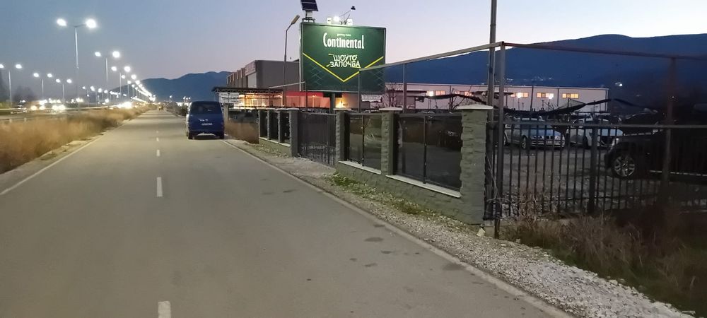 Дава се под наем Гараж / Паркомясто в Асеновград - 1500 кв.м за 765 € - Снимка #4