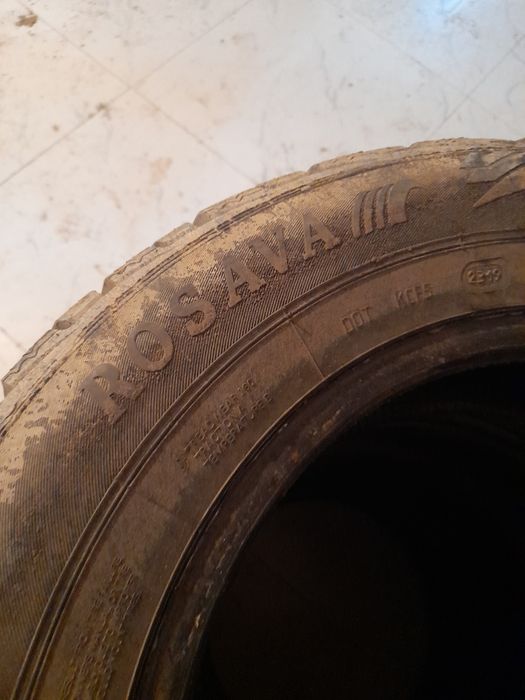 Продам шины 15 зимние