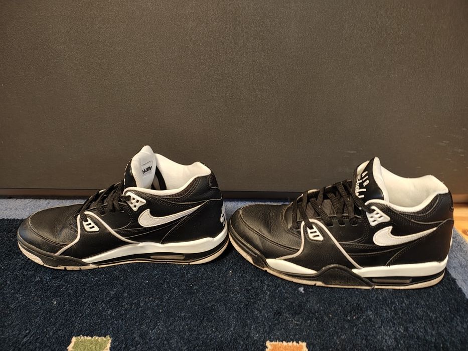 Vând Nike Air Flight 89
Sneakers Air Fht 89
Sneakers Air Flight 89
Sne