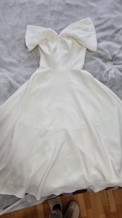 Rochie eleganta sau nunta