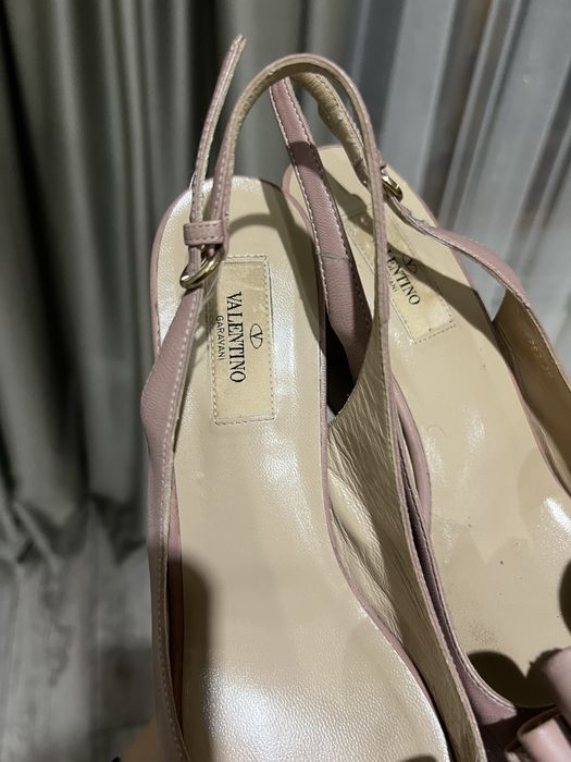 Босоножки Valentino