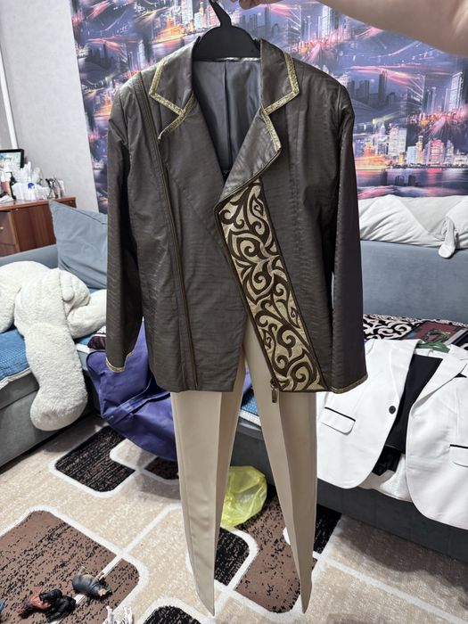 Продам концертные костюмы!