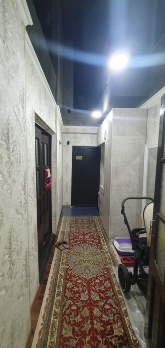 Продаётся 4-комнатная квартира в Якасарайском районе