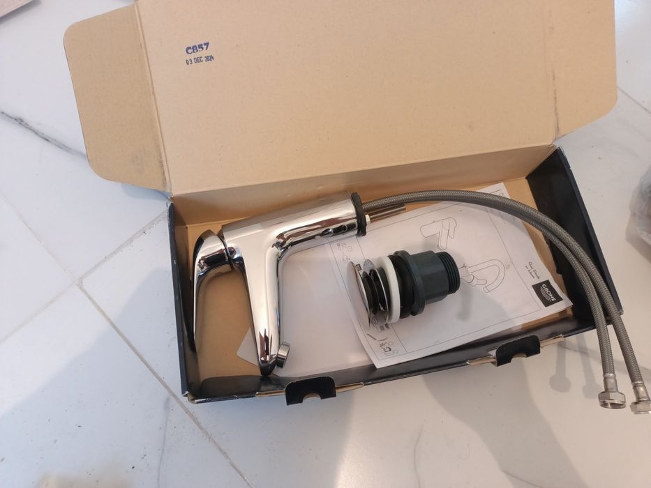 Смеситель грое новый