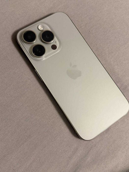 iPhone 15 Pro 256 GB