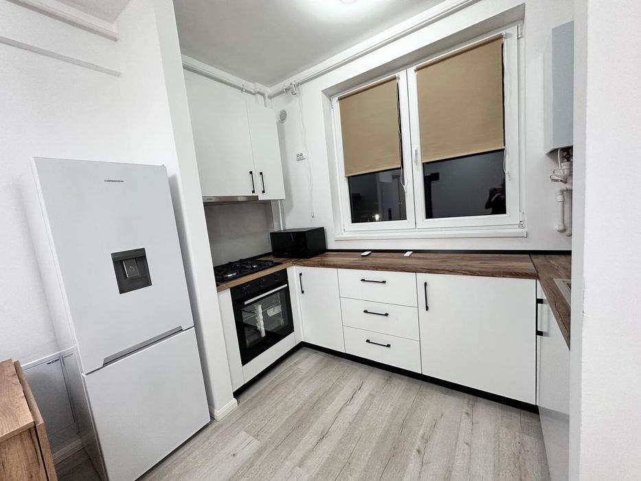 Inchiriez apartament Craiova