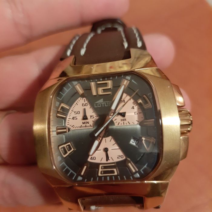 Ceas Lotus ca nou