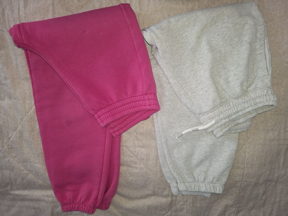 Продам трикошки на девочку 2 шт,