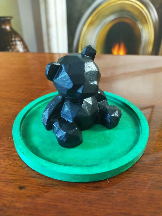 Мишка гипсовый на упаковке