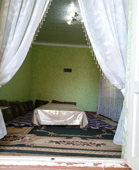 Uy sotiladi 7-xonali