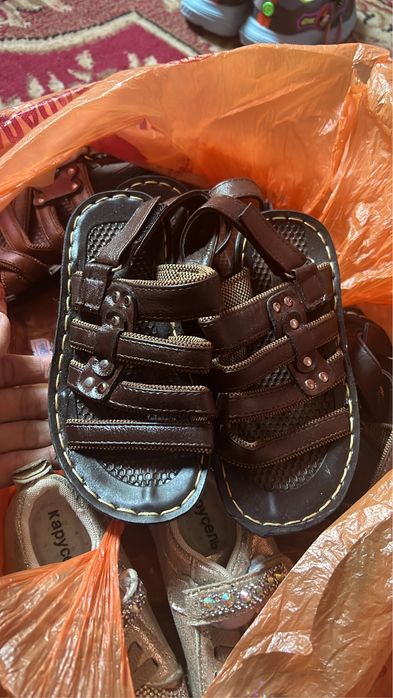 Сандалии обувь 1000 тг