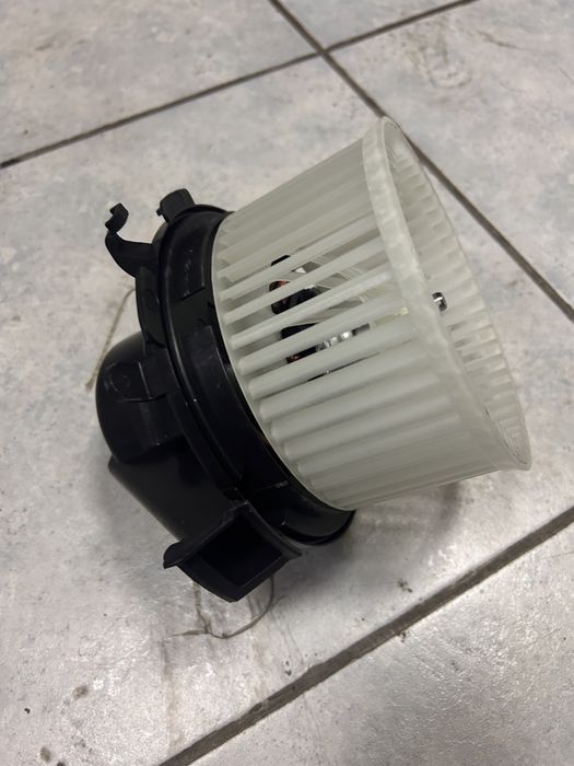 Моторчик печки Mercedes Sprinter 906 кузов