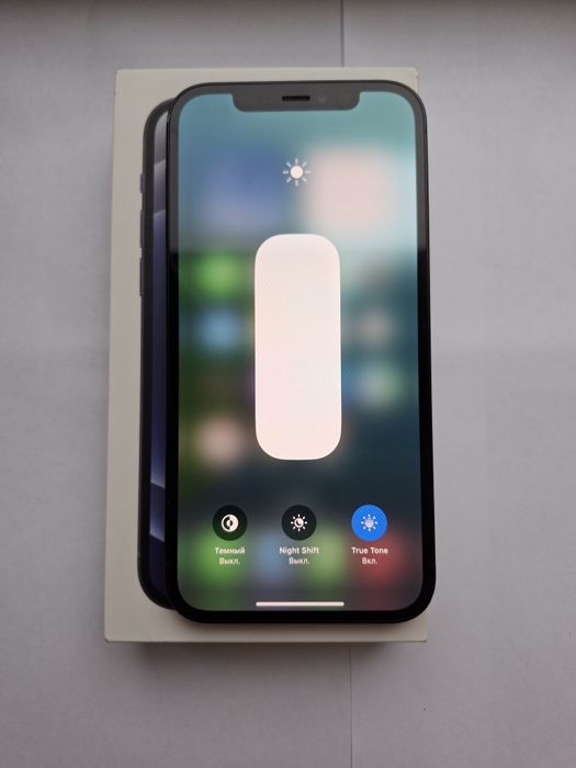 Смартфон Apple iPhone 12 64Гб Черный