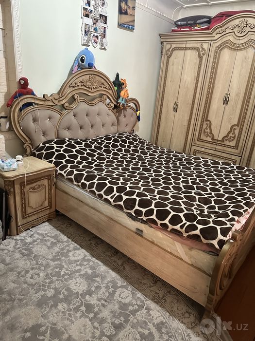 Спальный гарнитур