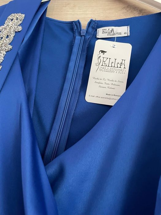 Vand rochița noua cu eticheta