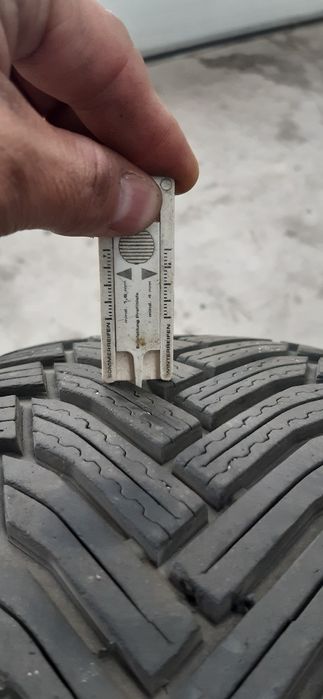 anvelope 215 65 16 Michelin m+s