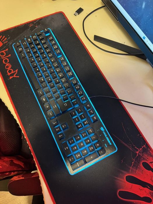 Гейминг клавиатура