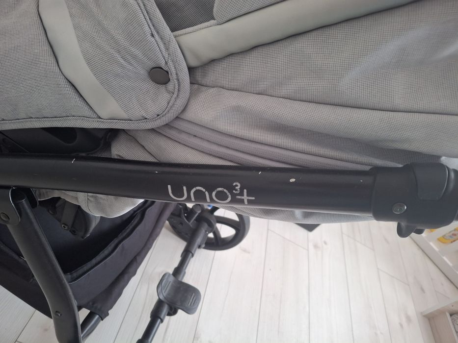 Продавам бебешка количка Tutis UNO 3+