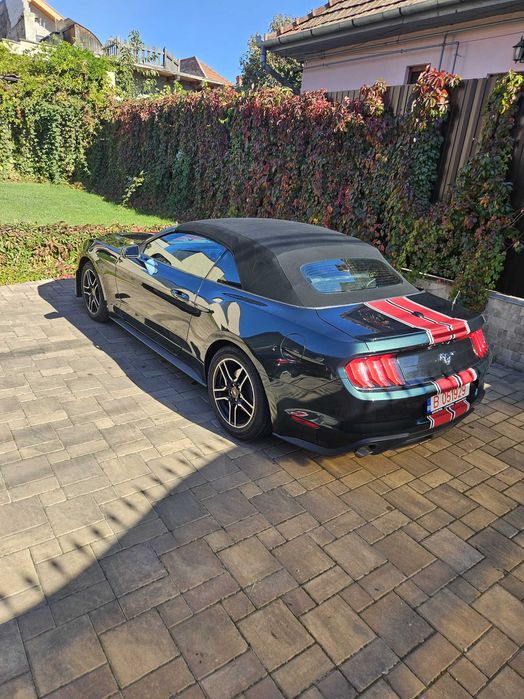 FORD Mustang 2021 — imagine 2