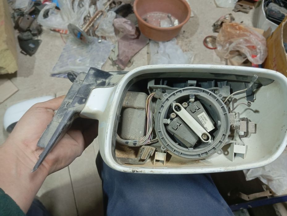 Запчасти задный вид пассат б5+