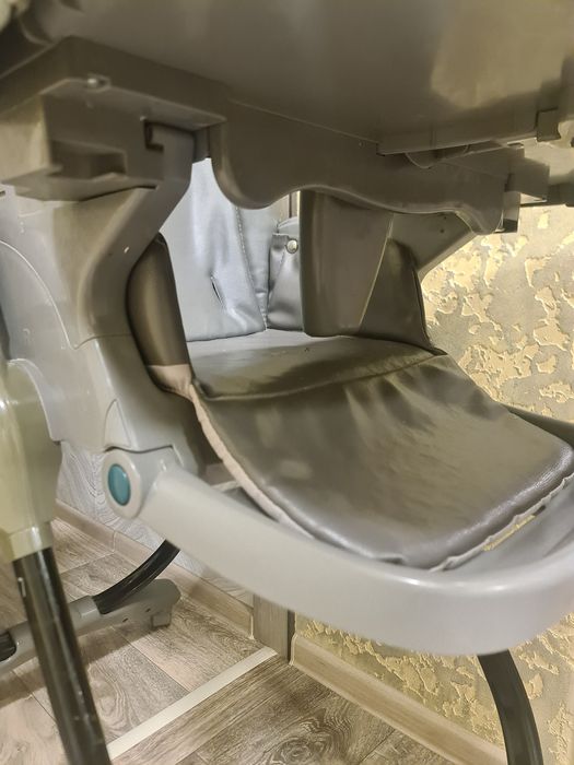 Продам стул для кормления