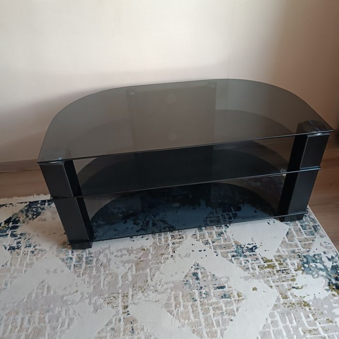 подставка под телевизором