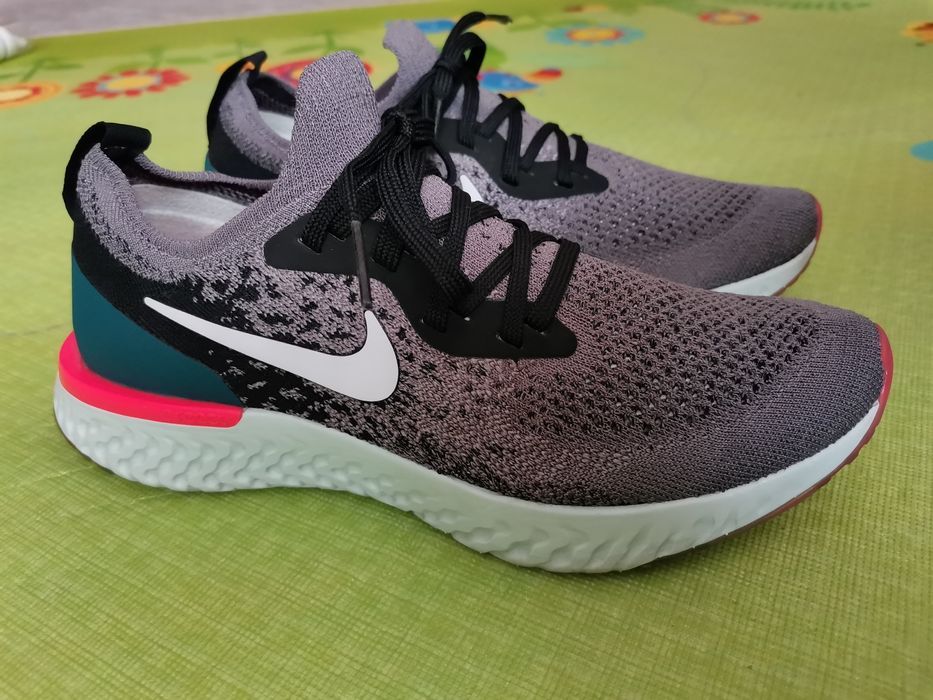 Nike epic store react flyknit verde