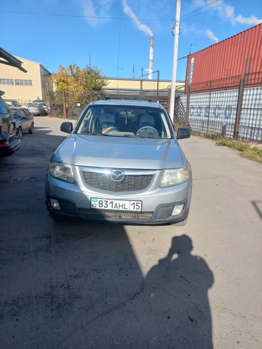 Продам Mazda tribute