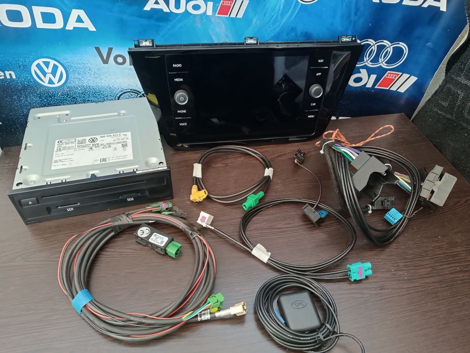 Vând navigație Mib2 modul Vw Volkswagen Tiguan MK2 unitate display ram