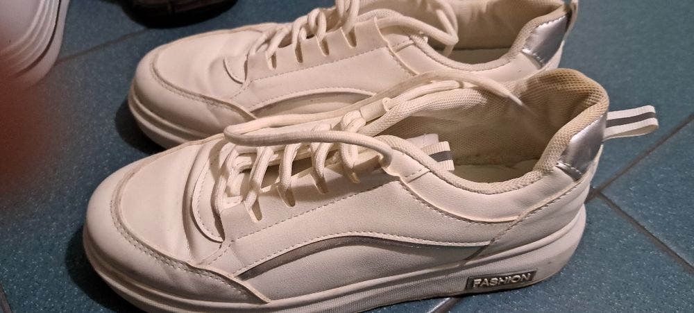 Încălțăminte dama