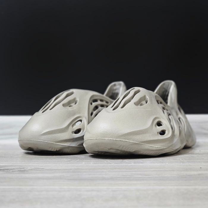 Yeezy Foam Runner Stone Sage