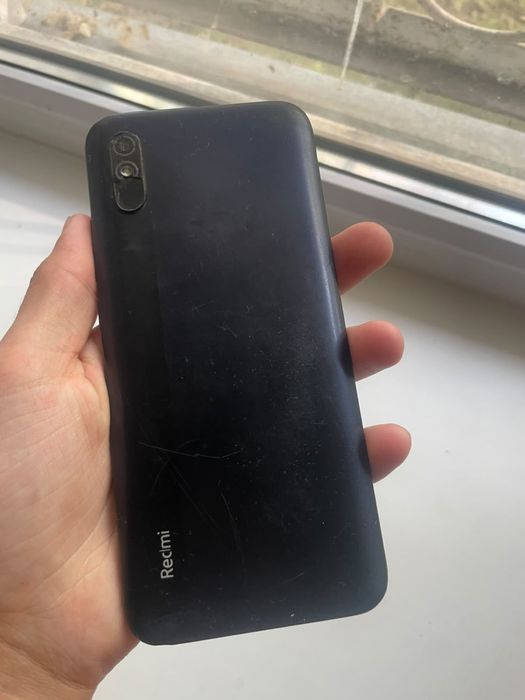 Продам редми 9а в среднем состояние