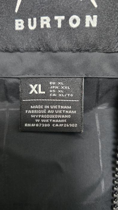 Burton XL яке и панталон чисто нови