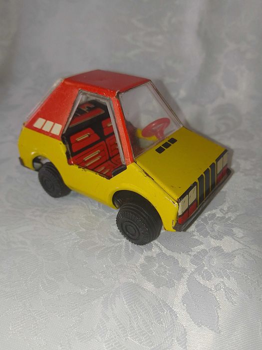 Стара   Руска Ламаринена Играчка,  Количка