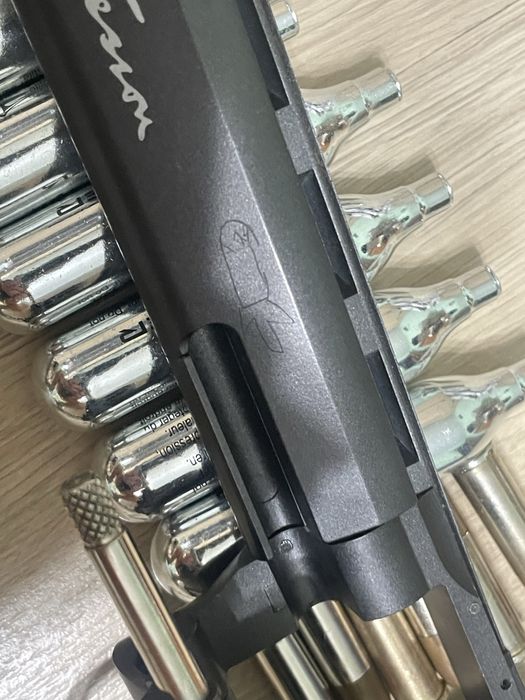 Dan Wesson 8” CO2 4,5mm