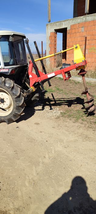 Execut lucrări agricole